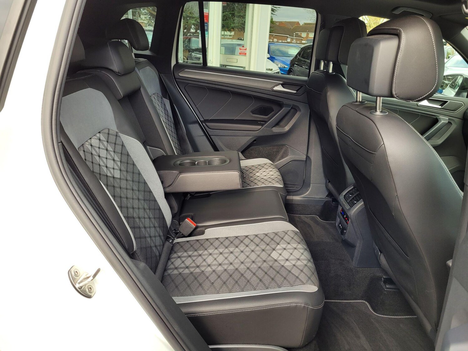 Used Volkswagen Tiguan 2023 for sale - 77683585: Photo 34