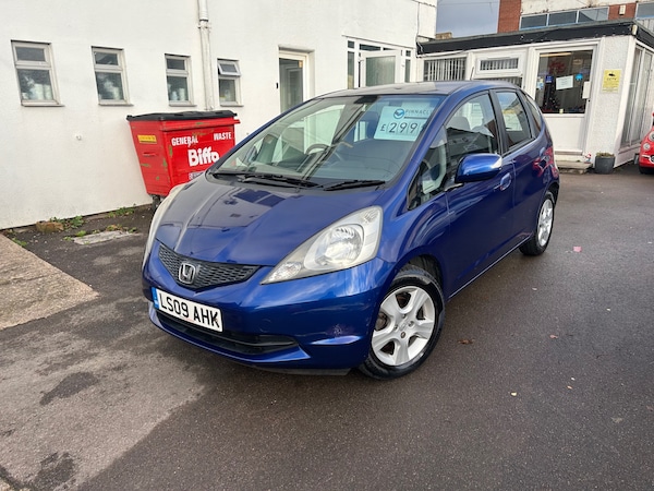 Used Honda Jazz 2009 for sale - 73217250: Photo 1
