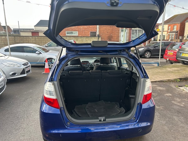 Used Honda Jazz 2009 for sale - 73217250: Photo 9