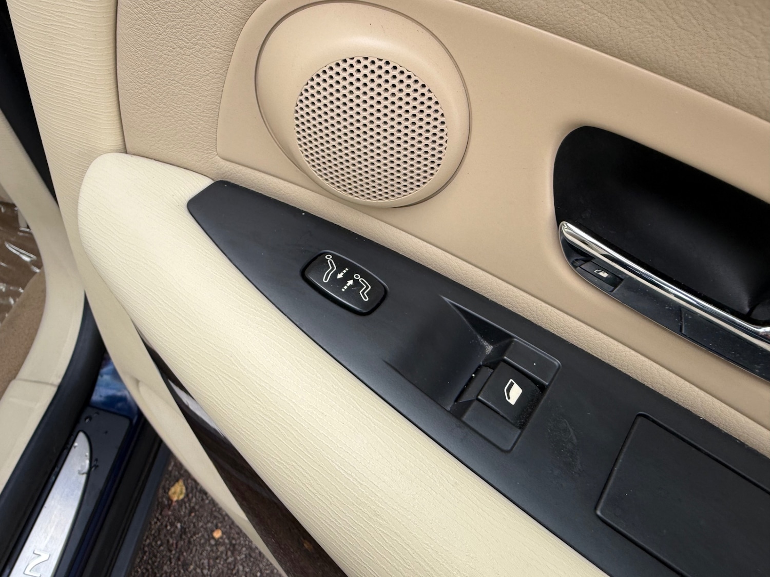 Used Citroen C6 2007 for sale - 76347450: Photo 11