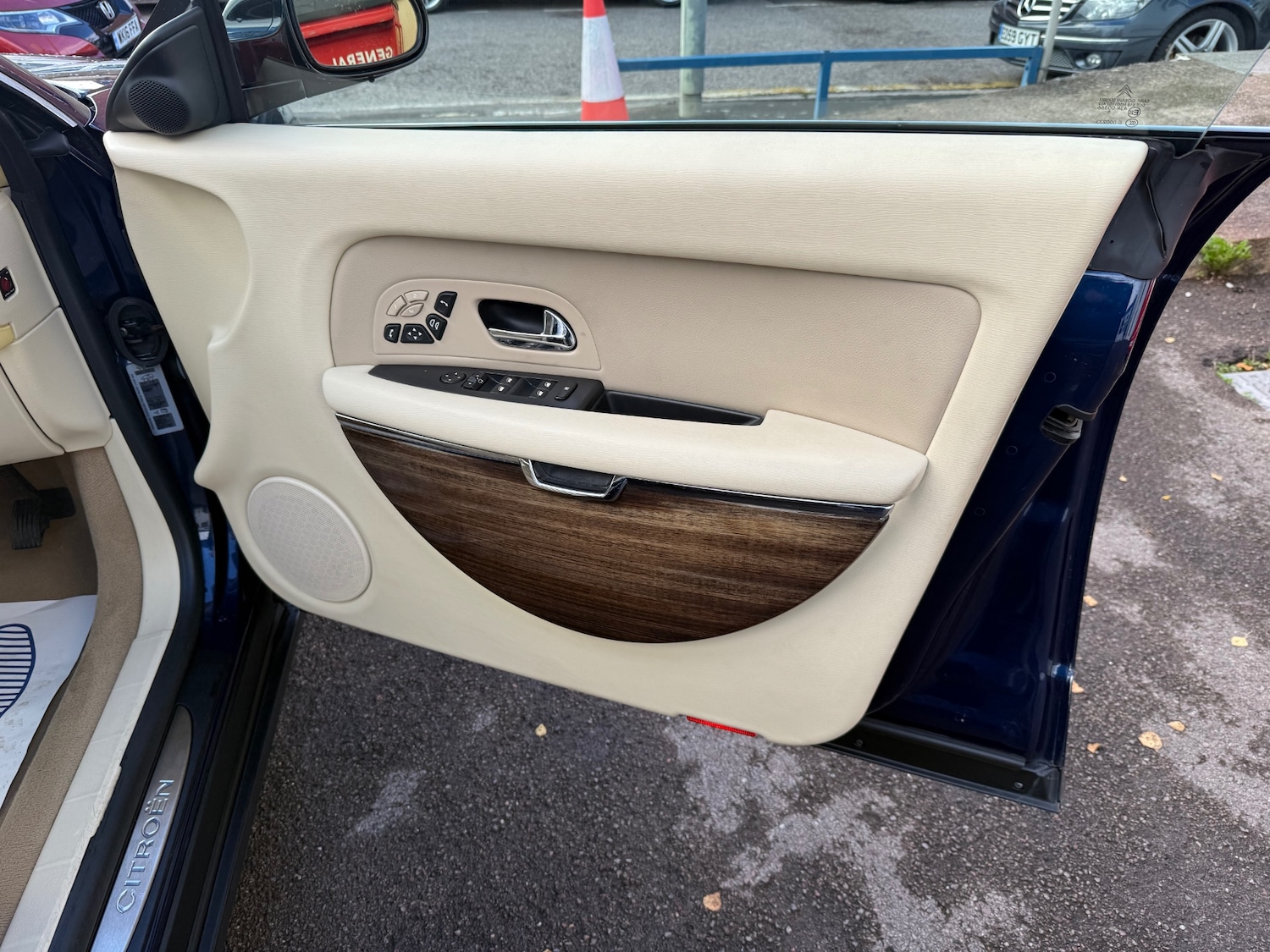 Used Citroen C6 2007 for sale - 76347450: Photo 25