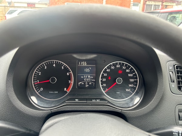 Used Volkswagen Polo 2010 for sale - 72424840: Photo 11
