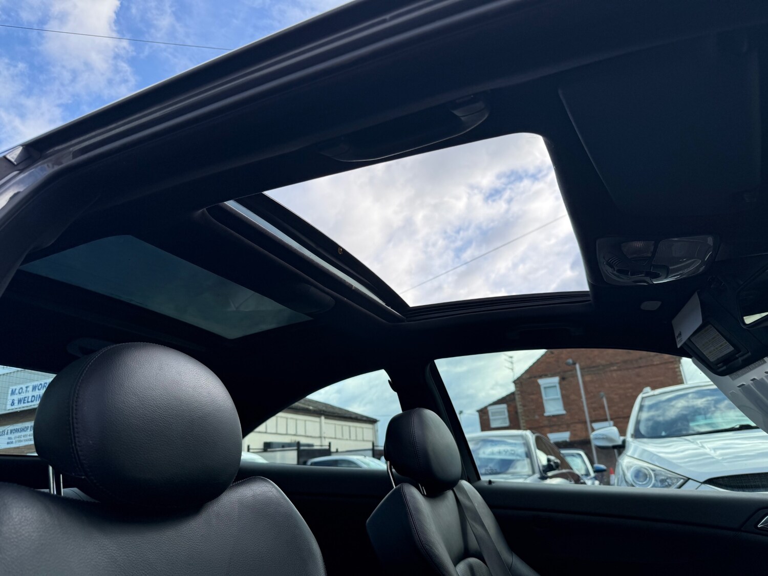 Used Mercedes-Benz CLC Class 2009 for sale - 76352566: Photo 8