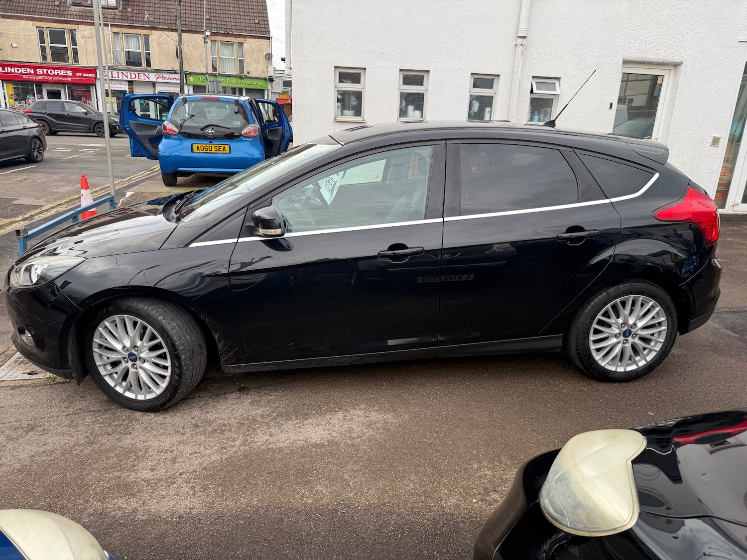 Used Ford Focus 2014 for sale - 77630032: Photo 3