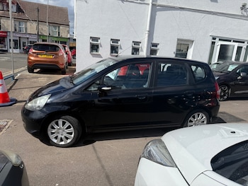 Used Honda Jazz 2006 for sale - 75690518: Photo