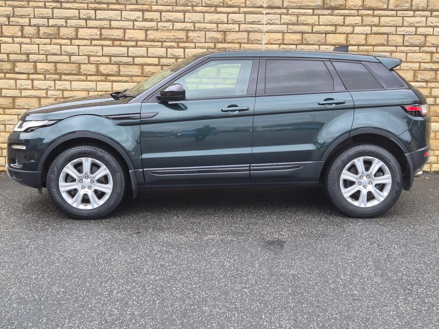 Used Land Rover Range Rover Evoque 2017 for sale - 77311429: Photo 28