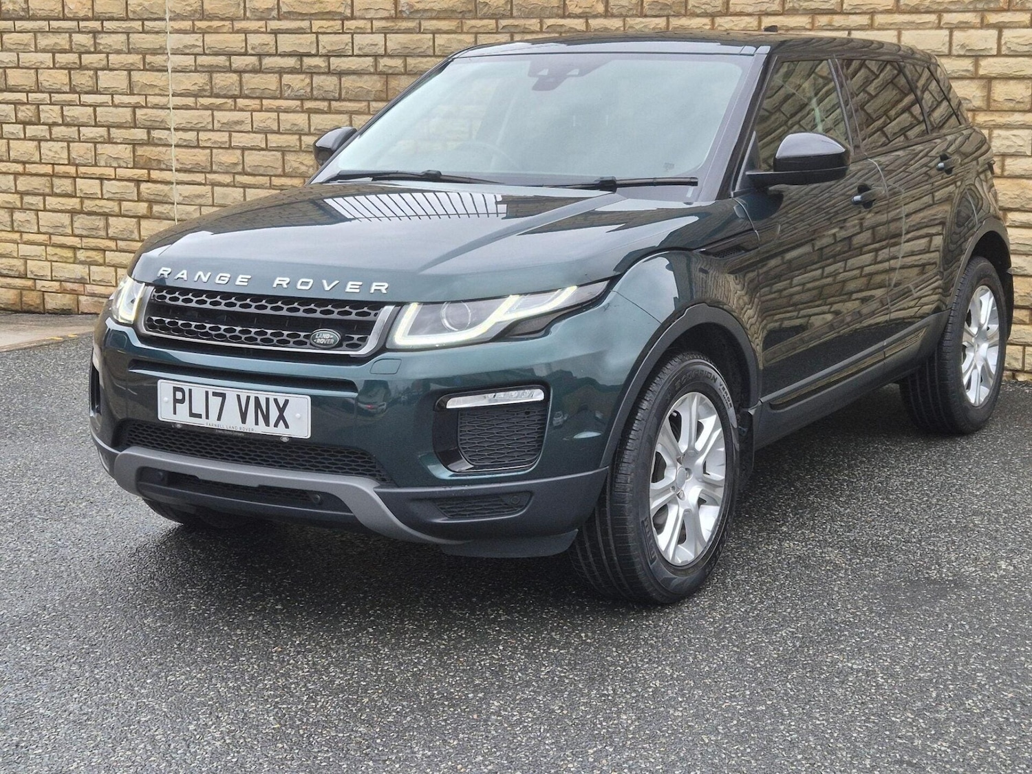 Used Land Rover Range Rover Evoque 2017 for sale - 77311429: Photo 4