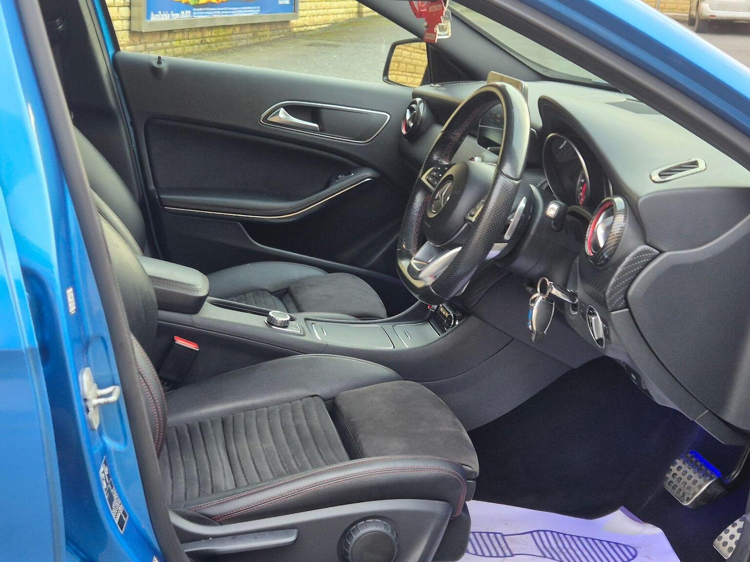 Used Mercedes-Benz A-Class 2016 for sale - 77836921: Photo 2