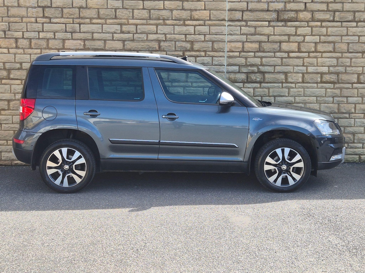 Used Skoda Yeti 2015 for sale - 78184799: Photo 12