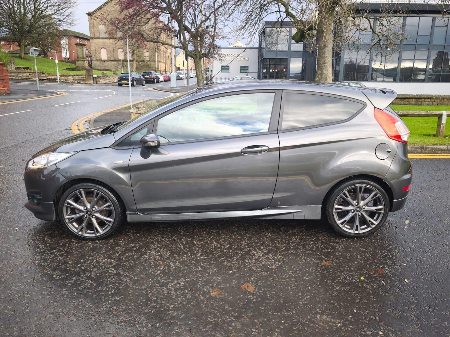 Used Ford Fiesta 2016 for sale - 76608906: Photo 12