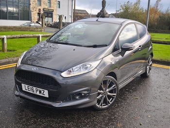 Used Ford Fiesta 2016 for sale - 76608906: Photo