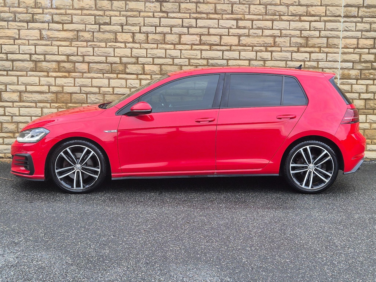 Used Volkswagen Golf 2018 for sale - 78081285: Photo 29