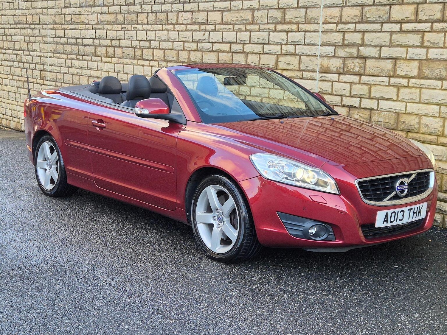 Used Volvo C70 2013 for sale - 77707235: Photo 9