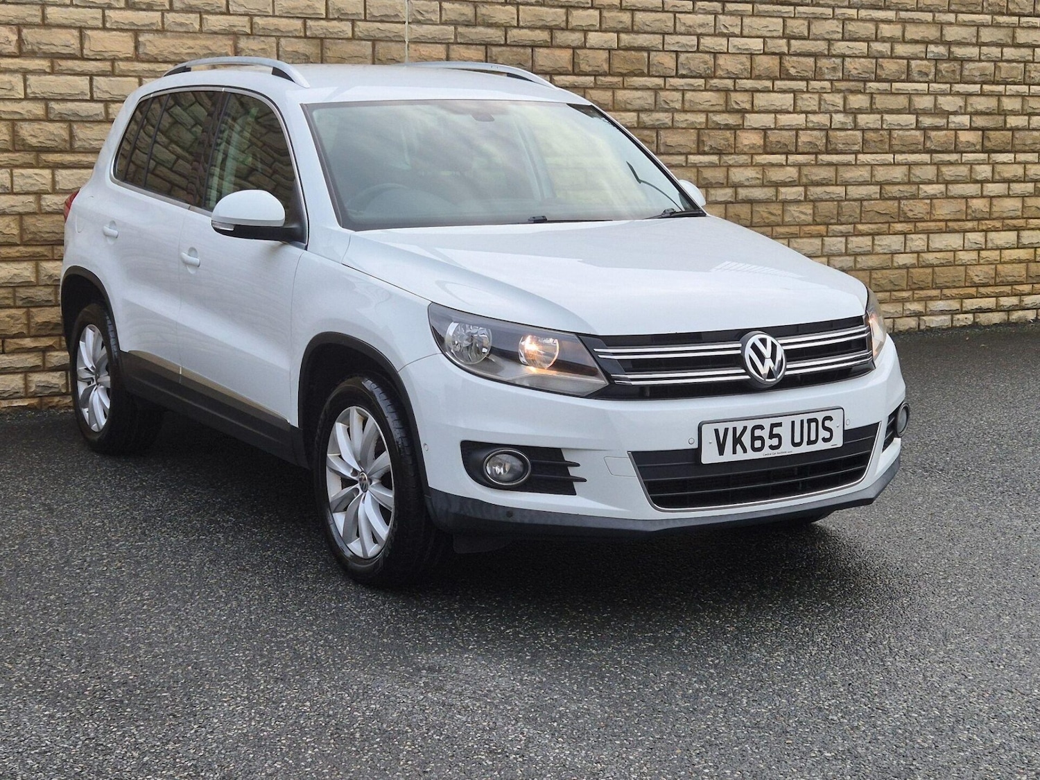 Used Volkswagen Tiguan 2015 for sale - 76608939: Photo 11
