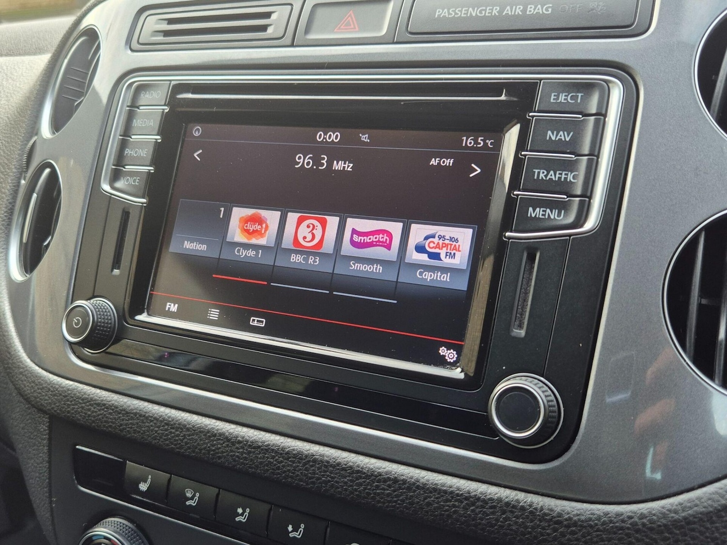 Used Volkswagen Tiguan 2015 for sale - 76608939: Photo 30