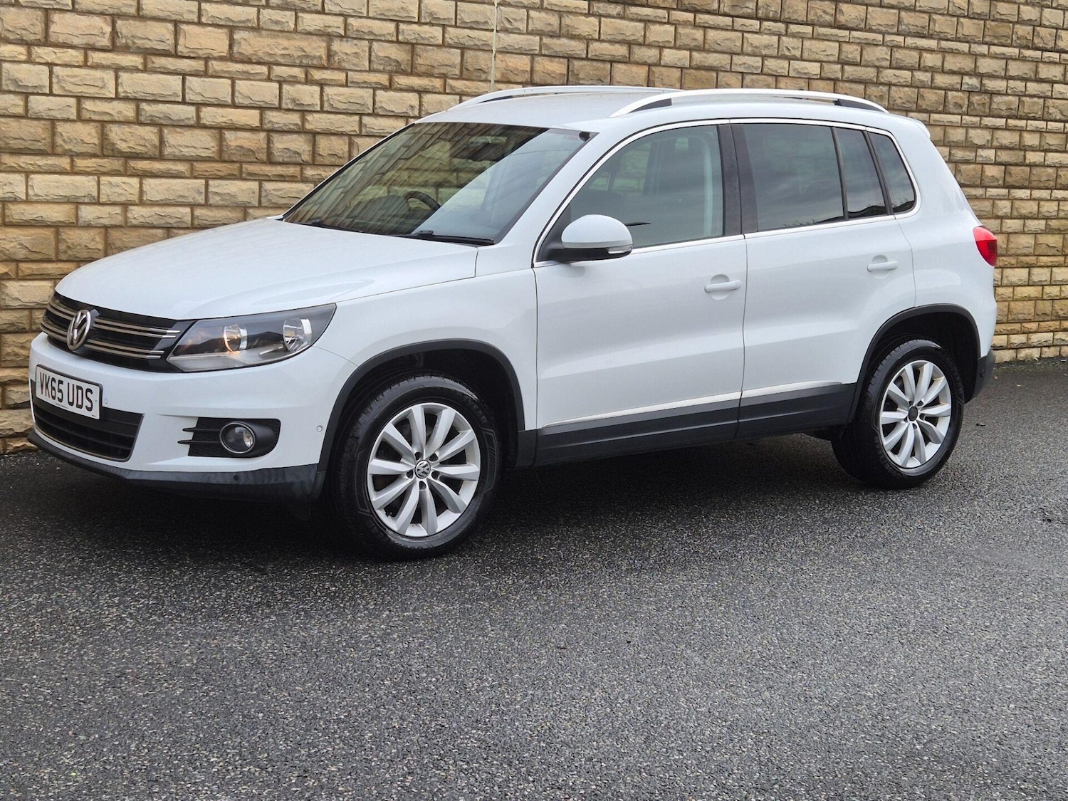 Used Volkswagen Tiguan 2015 for sale - 76608939: Photo 35
