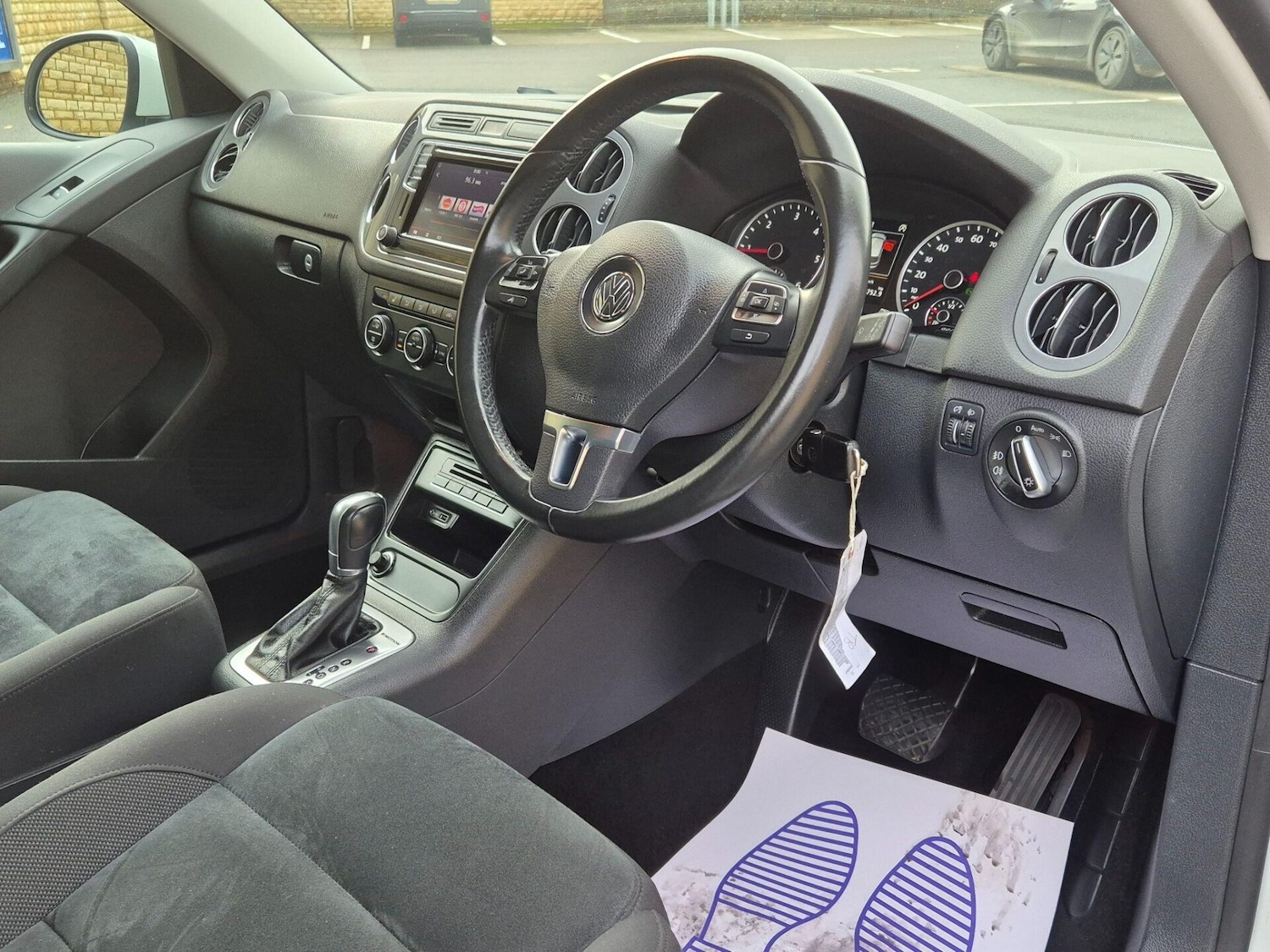 Used Volkswagen Tiguan 2015 for sale - 76608939: Photo 6