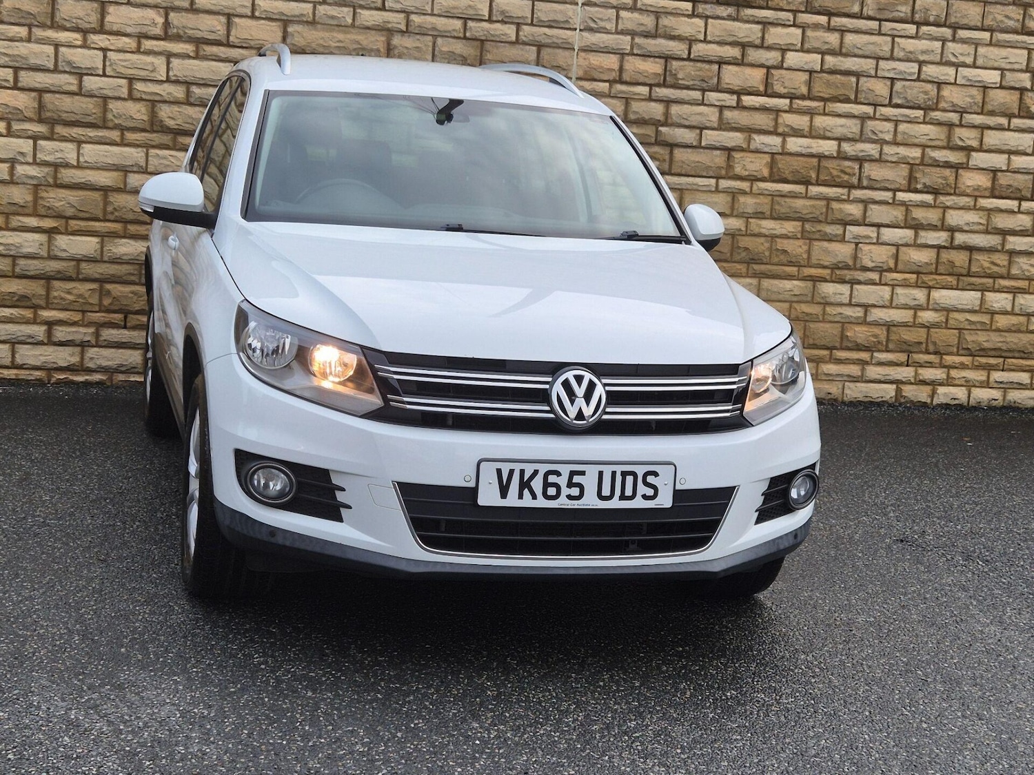 Used Volkswagen Tiguan 2015 for sale - 76608939: Photo 8
