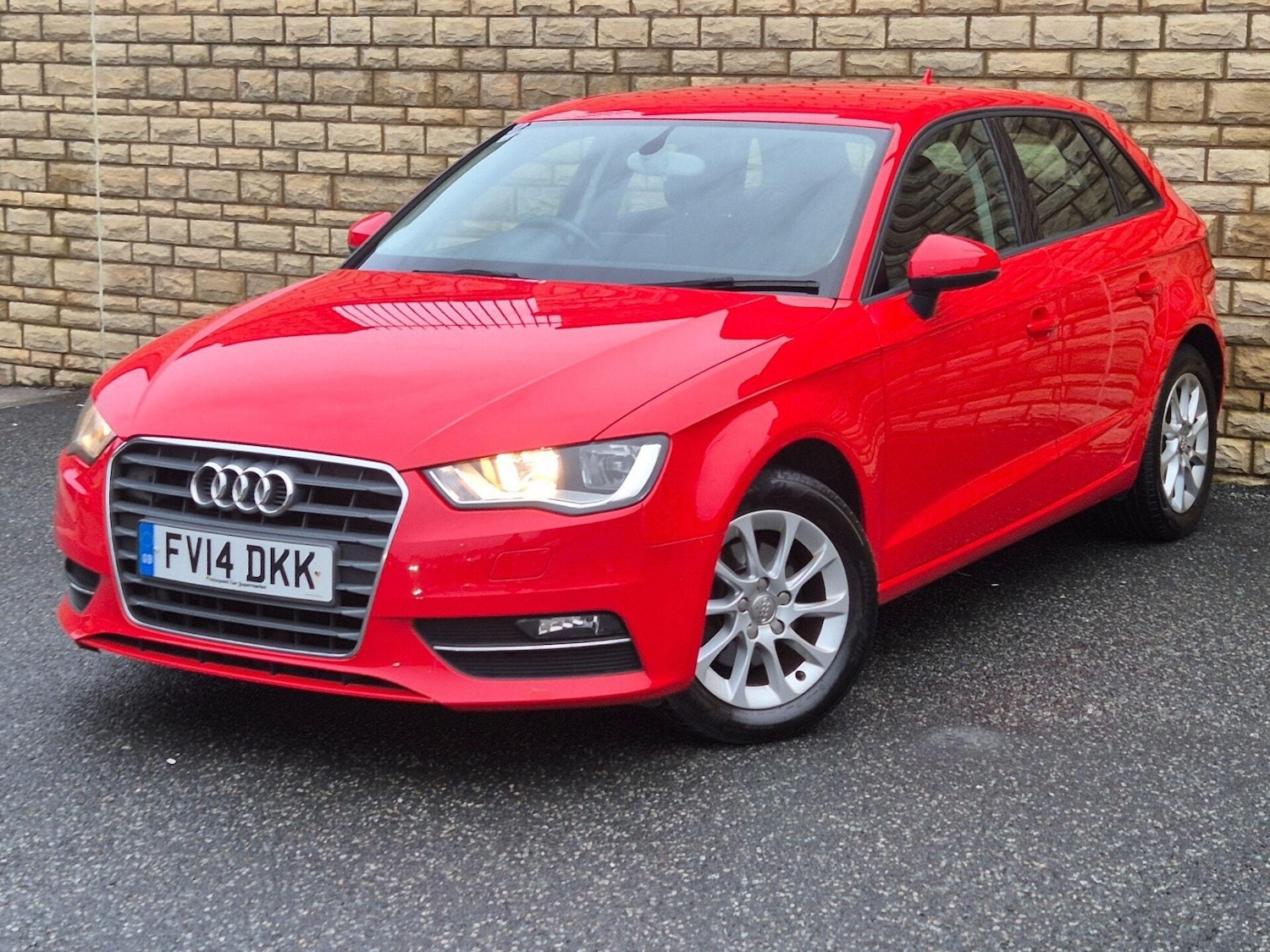 Used Audi A3 2014 for sale - 76844884: Photo 3