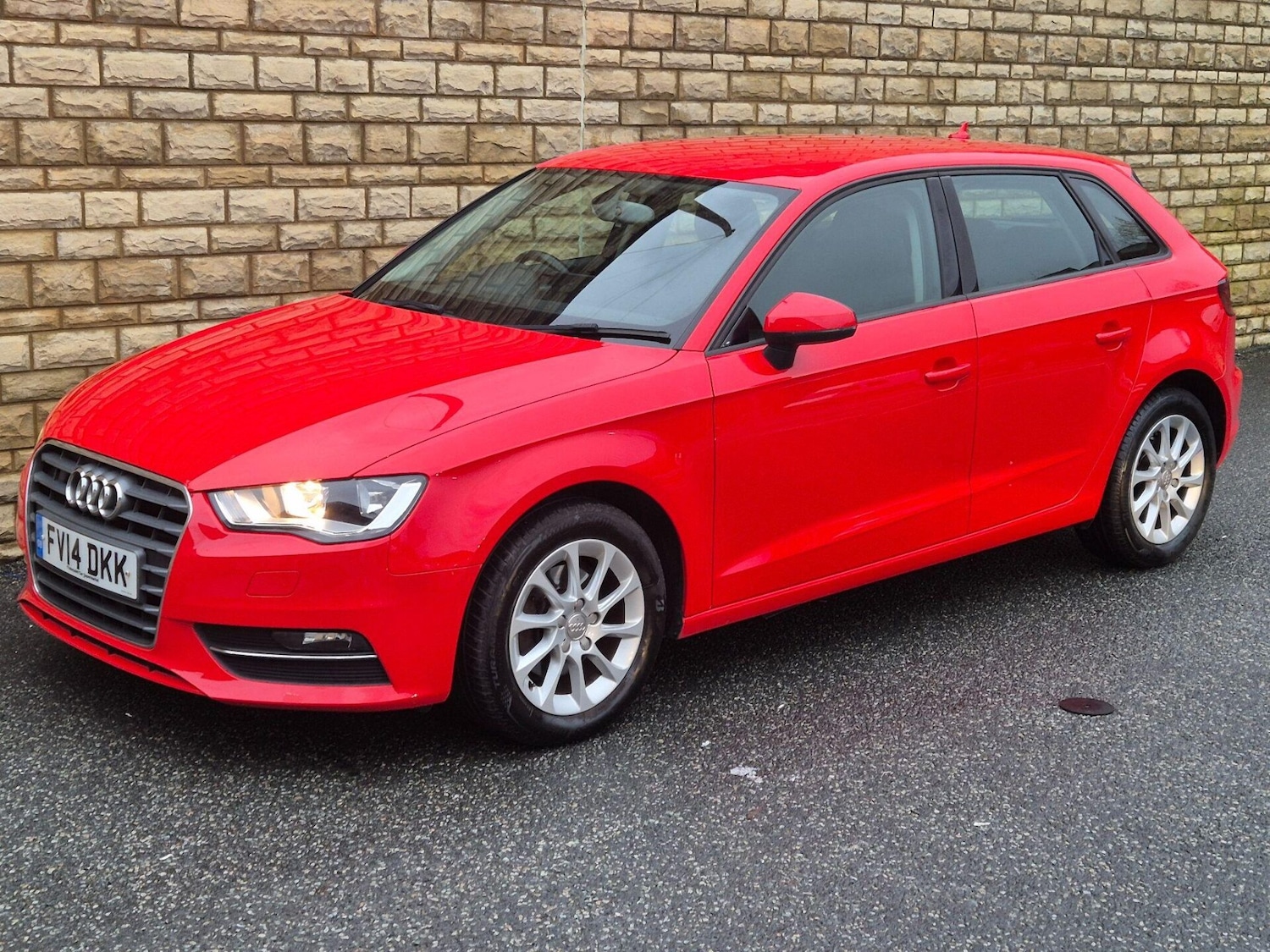 Used Audi A3 2014 for sale - 76844884: Photo 32