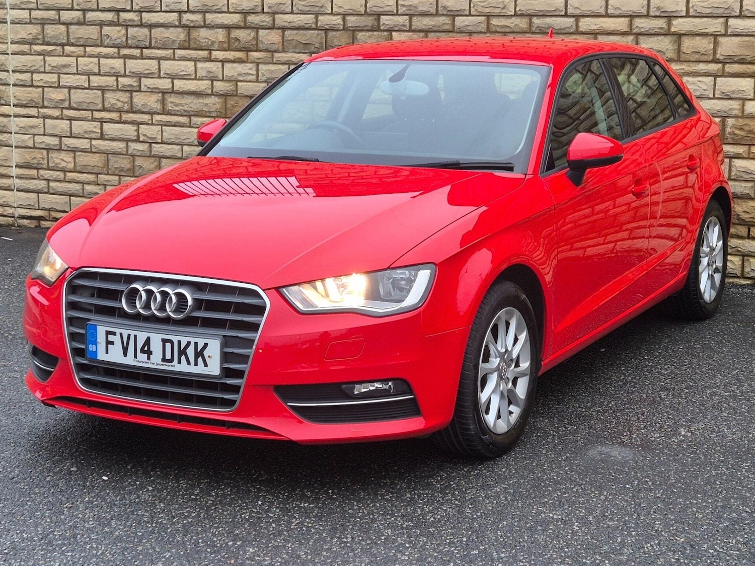 Used Audi A3 2014 for sale - 76844884: Photo 4
