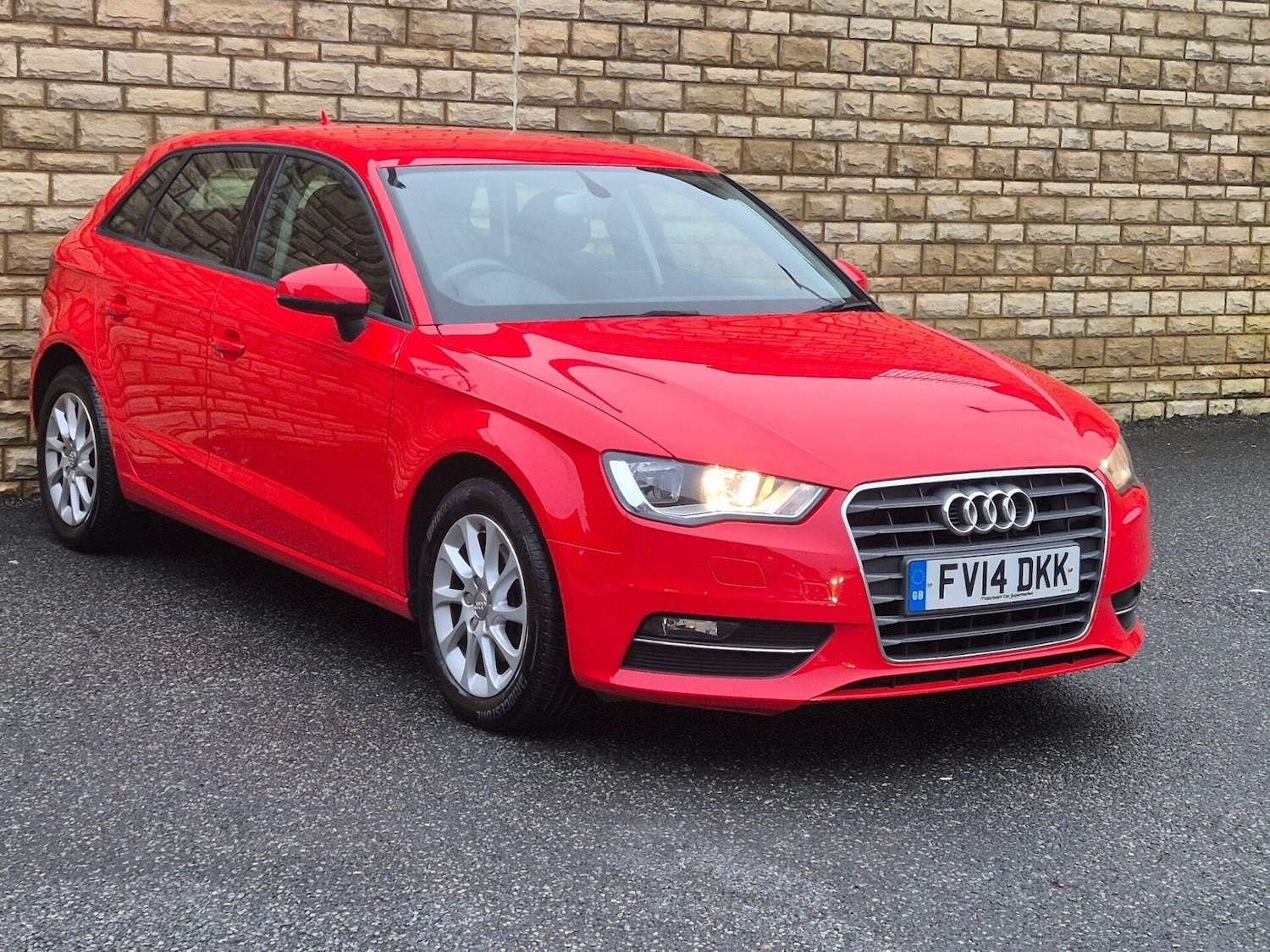 Used Audi A3 2014 for sale - 76844884: Photo 9
