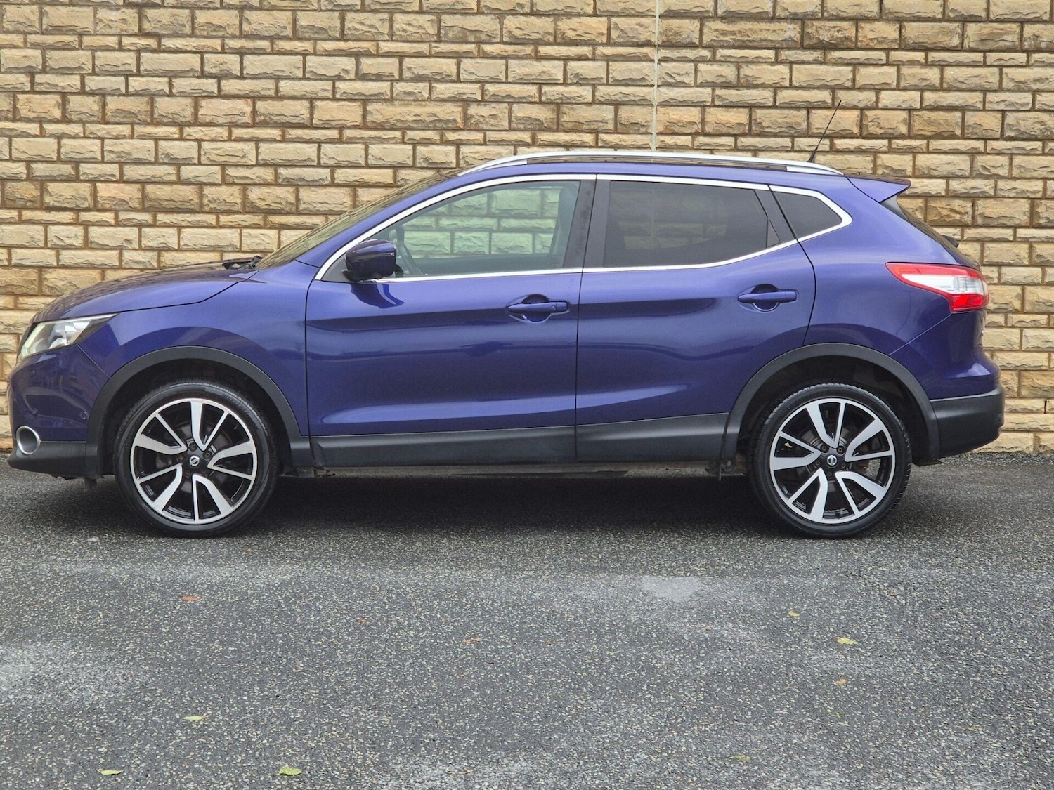 Used Nissan Qashqai 2017 for sale - 76608902: Photo 28