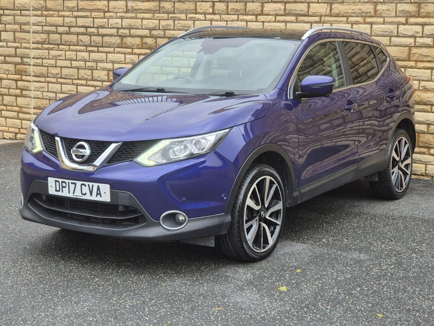 Used Nissan Qashqai 2017 for sale - 76608902: Photo 4