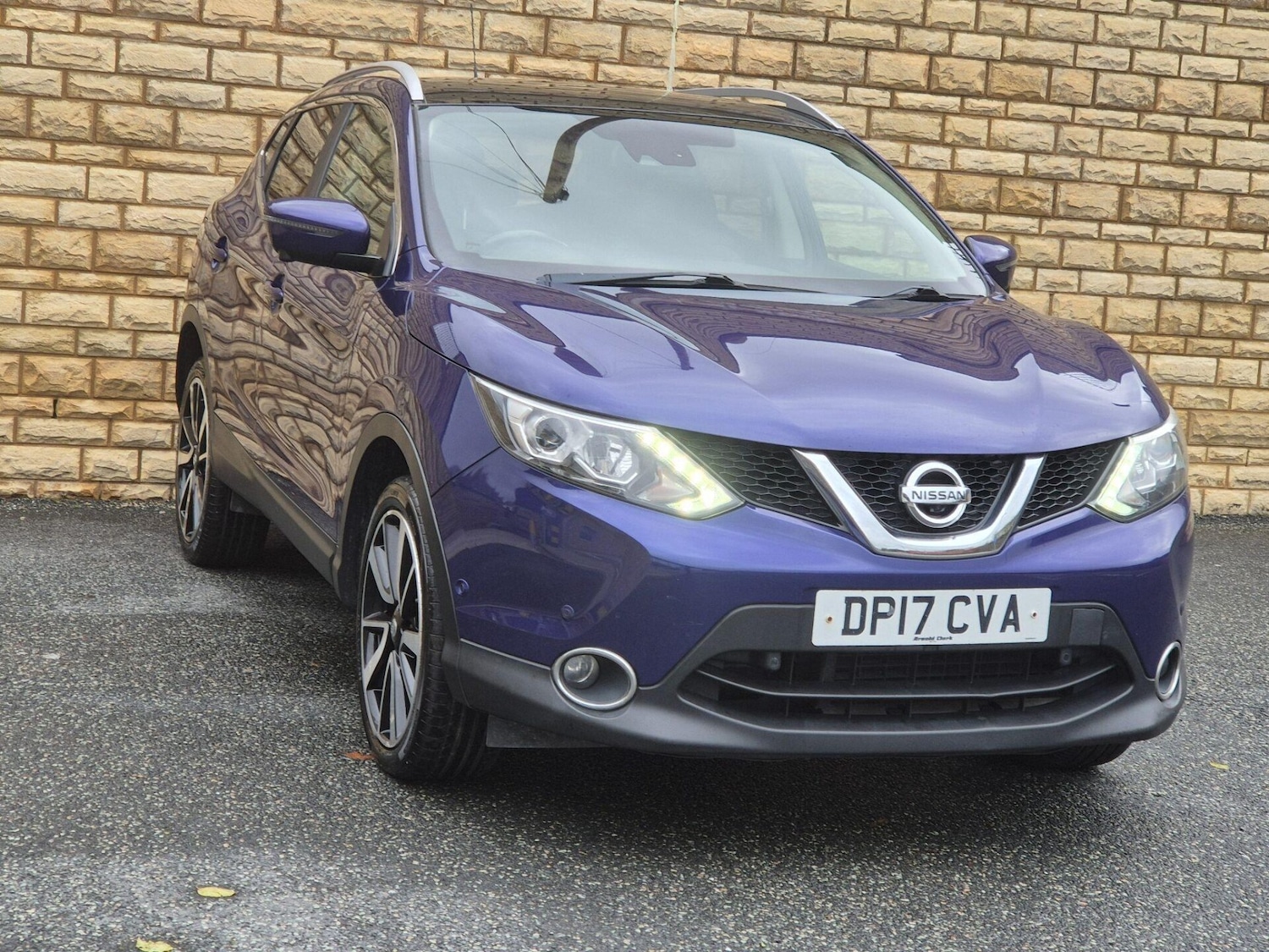 Used Nissan Qashqai 2017 for sale - 76608902: Photo 8