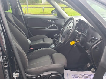 Used Vauxhall Zafira Tourer 2017 for sale - 78613138: Photo