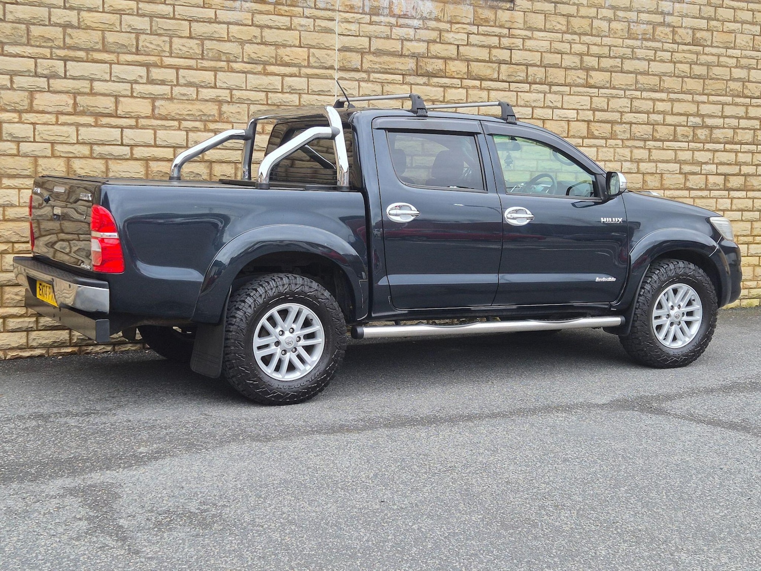 Used Toyota Hilux 2014 for sale - 78100139: Photo 15