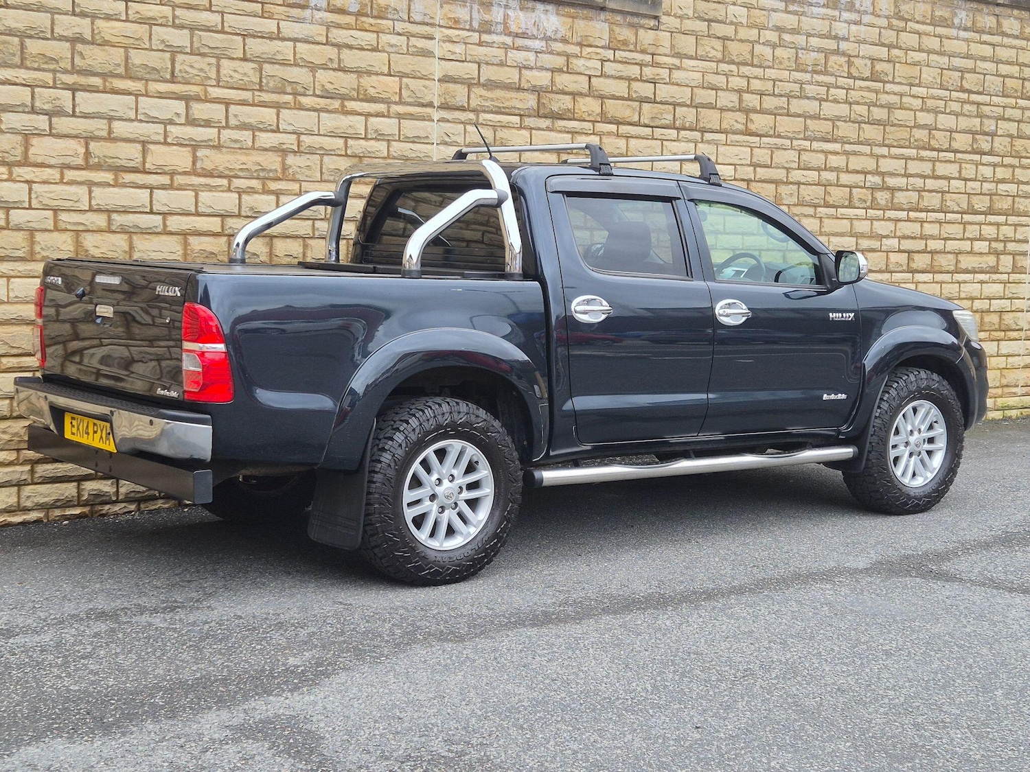 Used Toyota Hilux 2014 for sale - 78100139: Photo 16