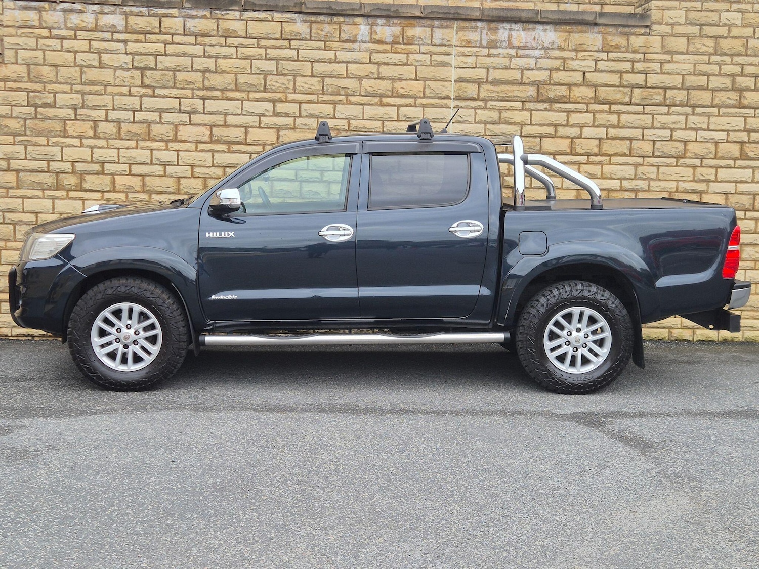 Used Toyota Hilux 2014 for sale - 78100139: Photo 27