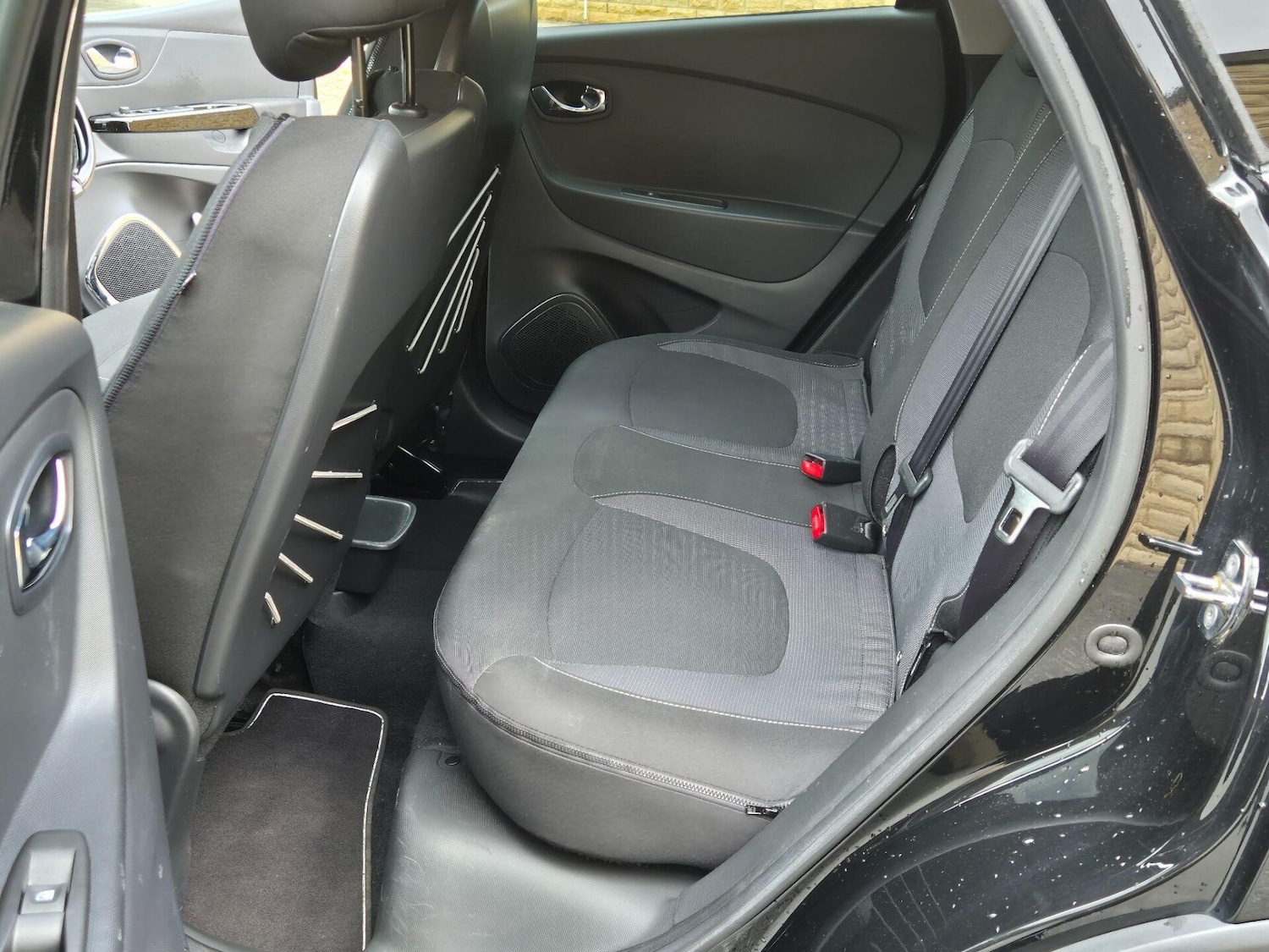 Used Renault Captur 2015 for sale - 76608914: Photo 10