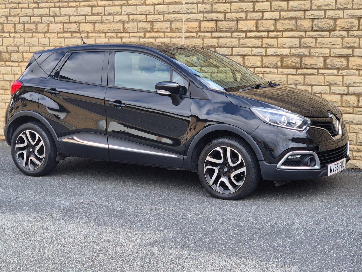 Used Renault Captur 2015 for sale - 76608914: Photo 11