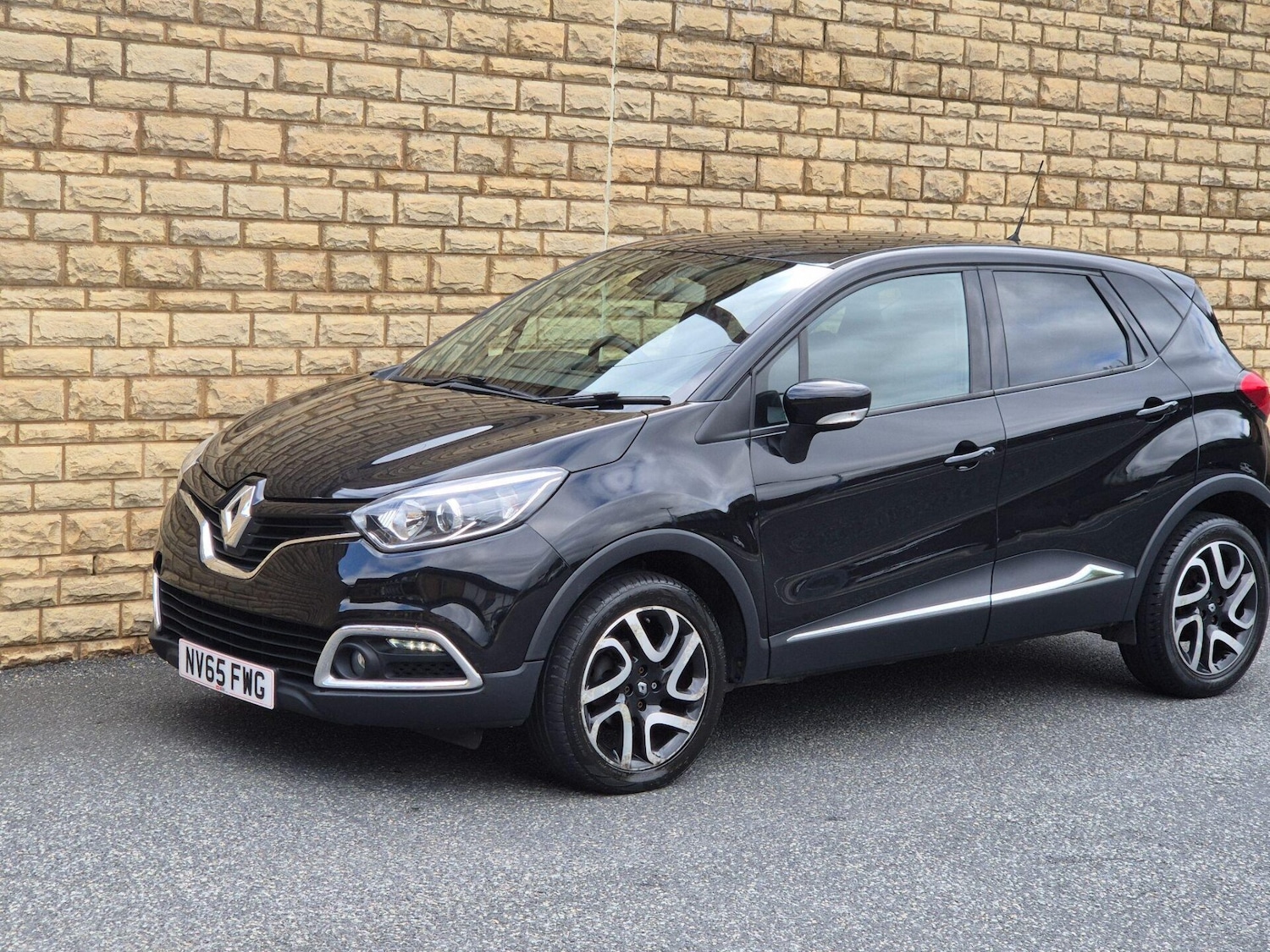 Used Renault Captur 2015 for sale - 76608914: Photo 27