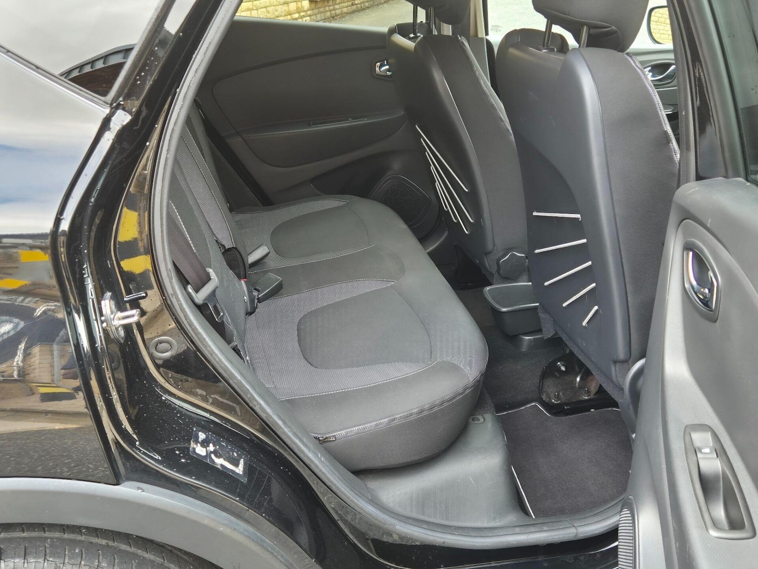 Used Renault Captur 2015 for sale - 76608914: Photo 6