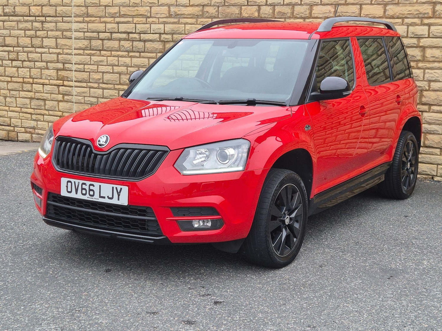 Used Skoda Yeti 2016 for sale - 78127389: Photo 4
