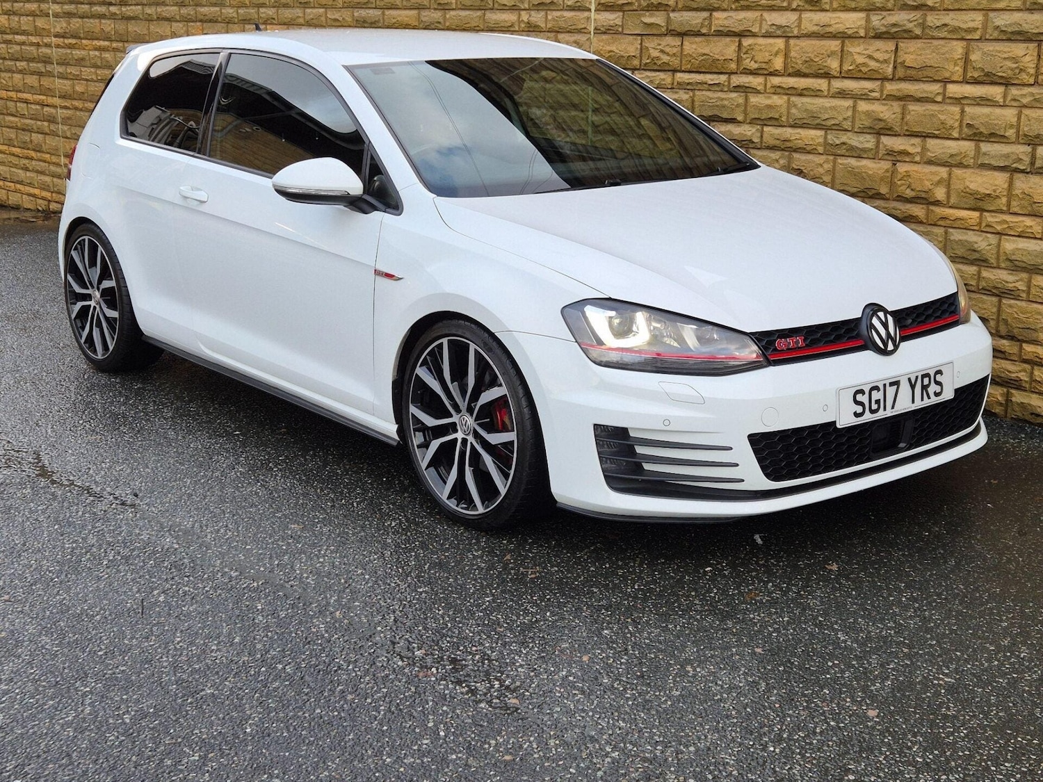 Used Volkswagen Golf 2017 for sale - 76734664: Photo 11