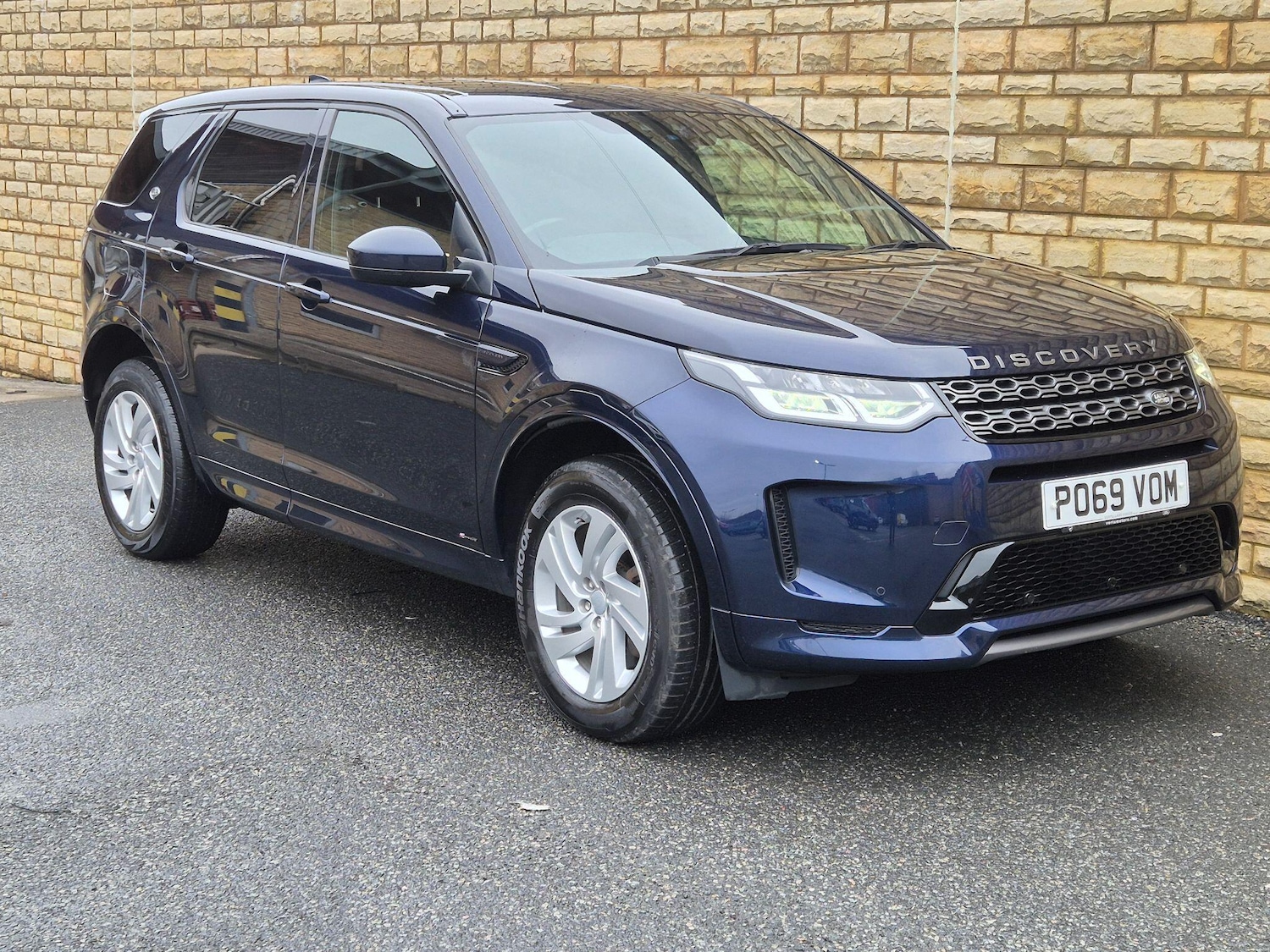 Used Land Rover Discovery Sport 2019 for sale - 78127393: Photo 11