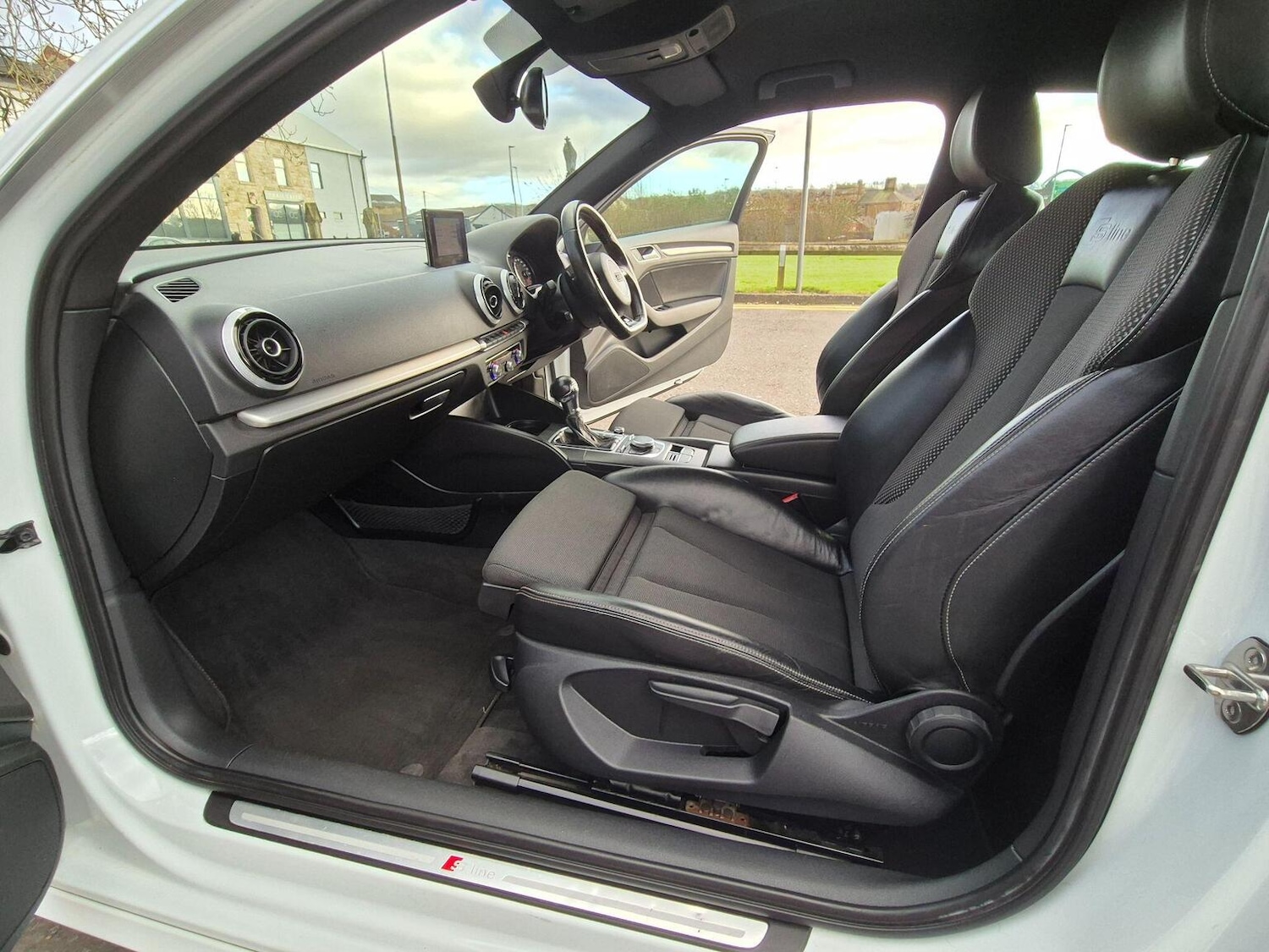 Used Audi A3 2015 for sale - 77675656: Photo 14