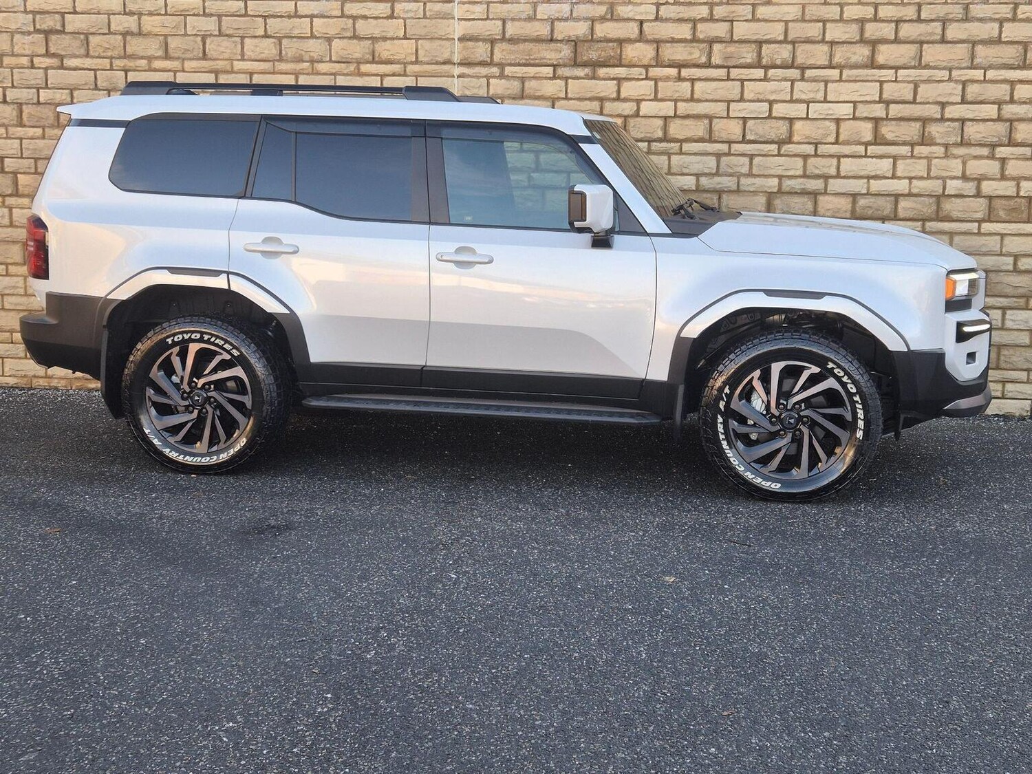 Used Toyota Land Cruiser 2024 for sale - 77813145: Photo 15