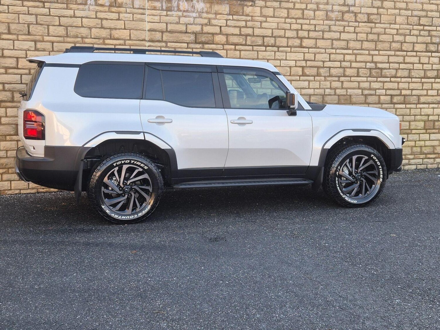 Used Toyota Land Cruiser 2024 for sale - 77813145: Photo 17