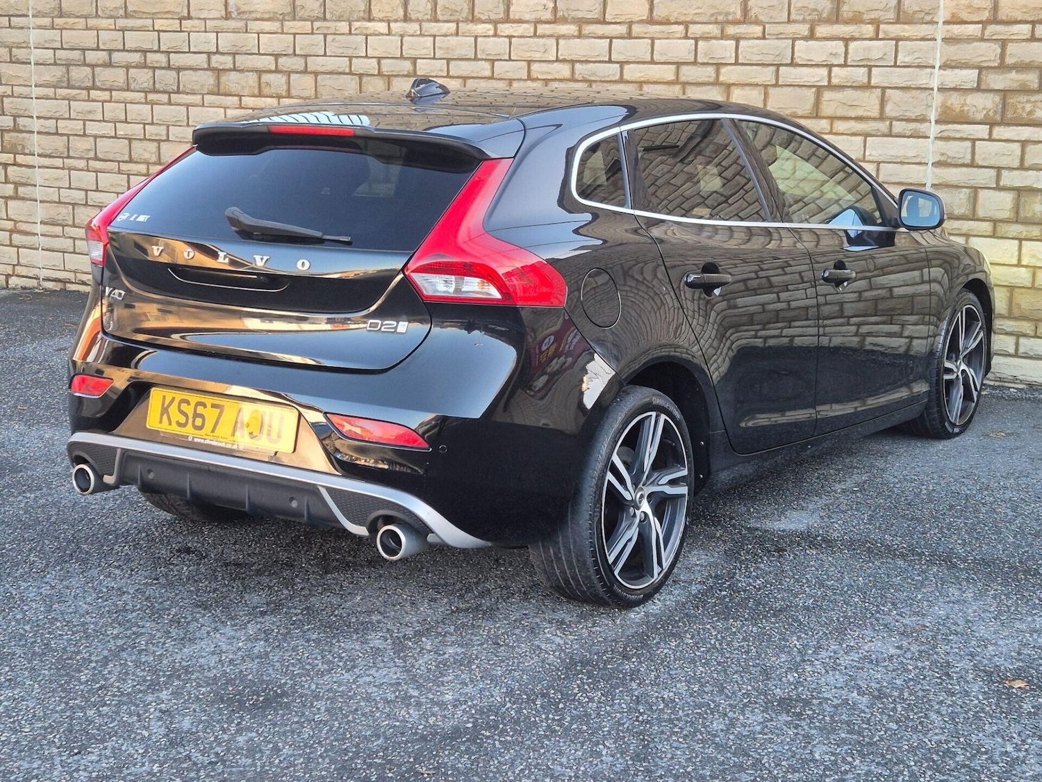 Used Volvo V40 2017 for sale - 76719458: Photo 19