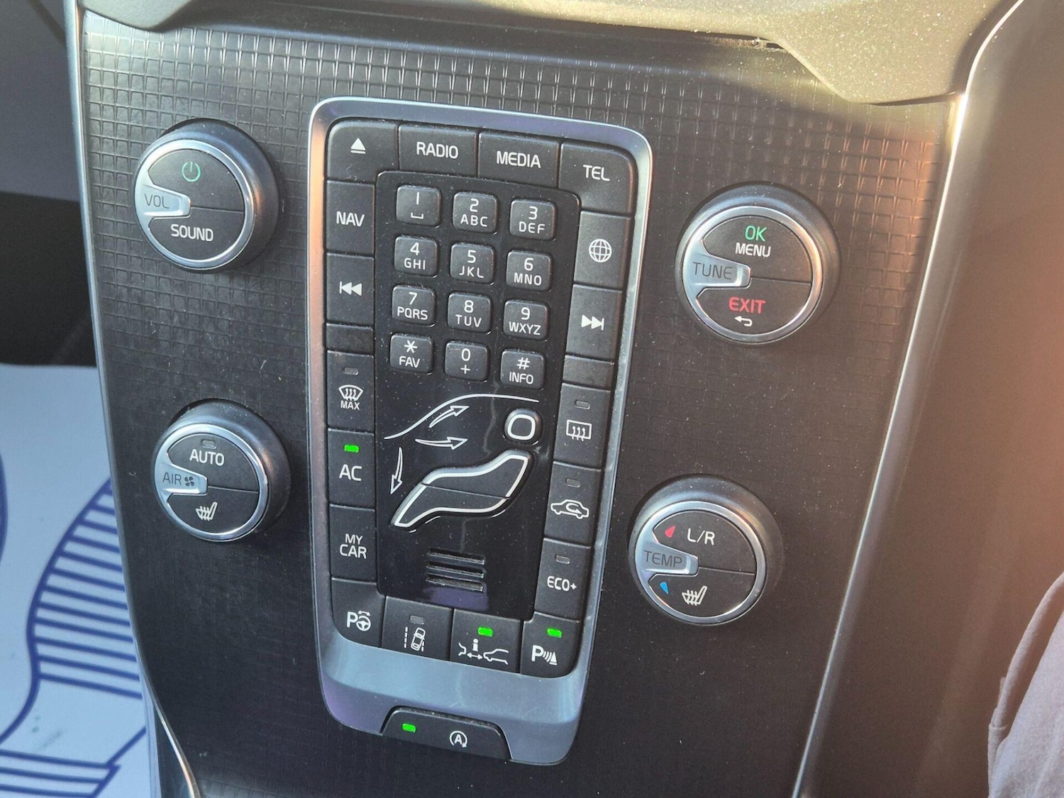 Used Volvo V40 2017 for sale - 76719458: Photo 26