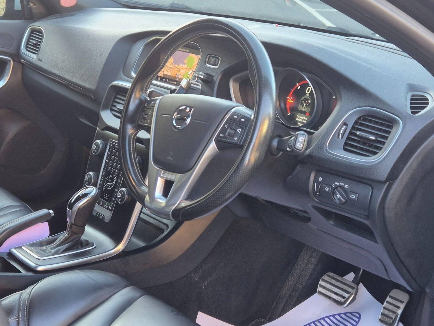 Used Volvo V40 2017 for sale - 76719458: Photo 6