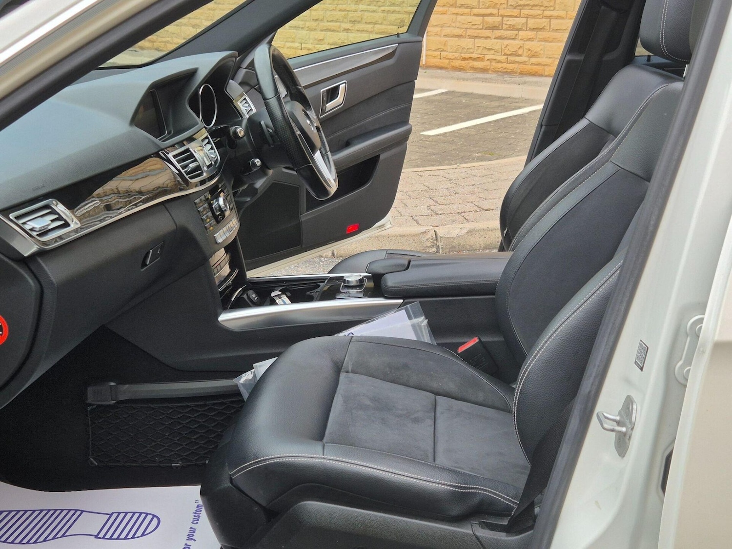 Used Mercedes-Benz E Class 2013 for sale - 76608938: Photo 14