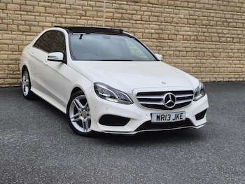 Used Mercedes-Benz E Class 2013 for sale - 76608938: Photo