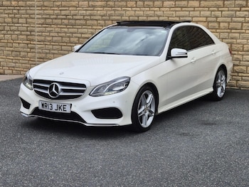 Used Mercedes-Benz E Class 2013 for sale - 76608938: Photo