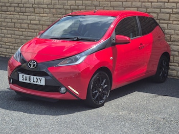Used Toyota AYGO 2018 for sale - 76608901: Photo